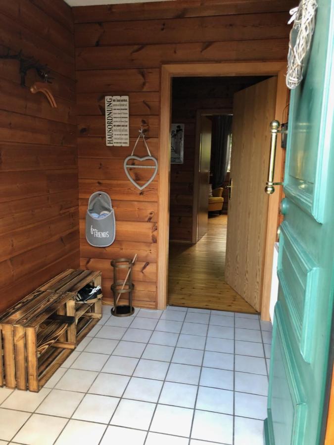 Gemuetliches Holzhaus In Idyllischer Lage Ruppichteroth Exterior foto